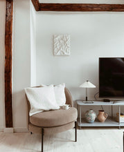 Indlæs billede til gallerivisning DRAPE ON CANVAS, WHITE, 30X40 CM 
