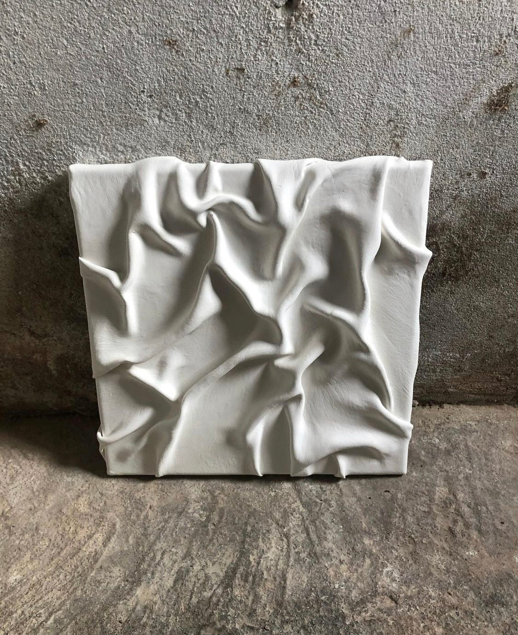 DRAPE // CANVAS, 20 x 20 cm