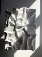 Indlæs billede til gallerivisning DRAPE ON CANVAS, WHITE, 30X40 CM 
