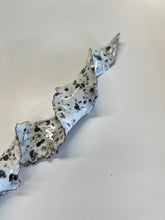 Indlæs billede til gallerivisning CERAMIC TWIST • White splash
