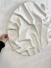 Indlæs billede til gallerivisning DRAPE // CANVAS, Ø80 CM
