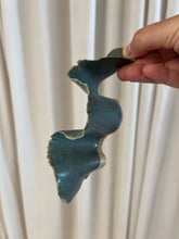 Indlæs billede til gallerivisning CERAMIC FRINGE • Turquoise
